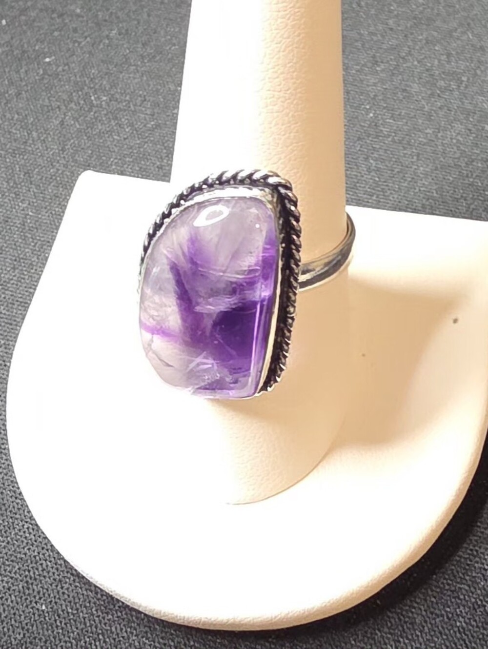Amethyst Silver-Toned Rope Border Statement Ring Size 9.5